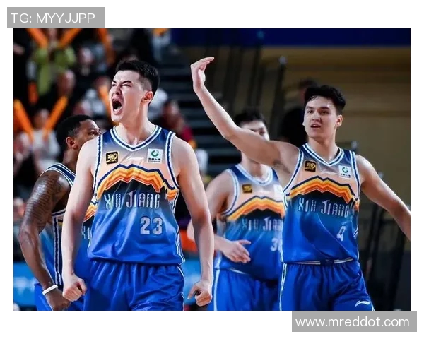 2018年CBA精彩对决回顾浙江队与广东队的巅峰对抗录像分析